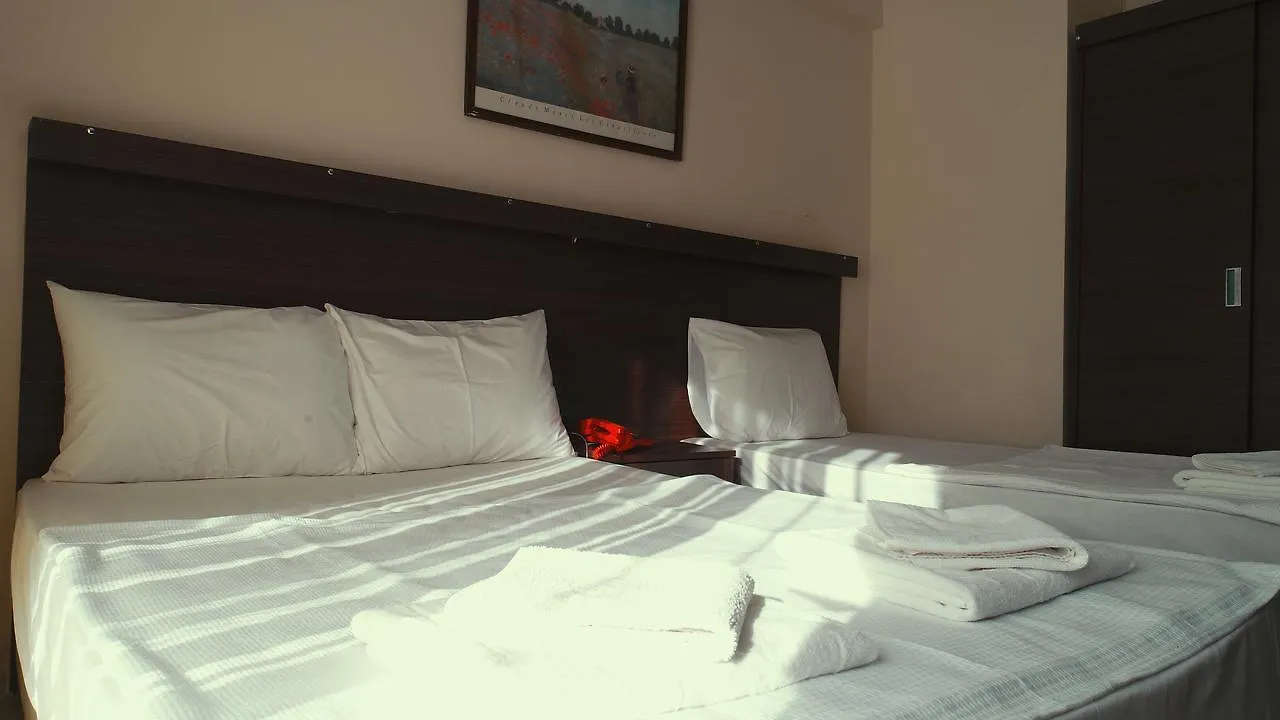 Kusadasi La Perla Beach Hotel Aydin
